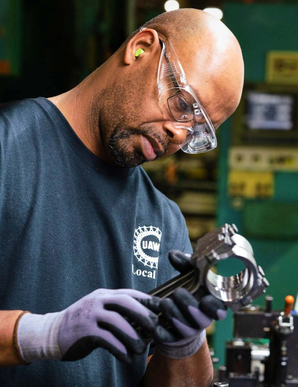 牛津经济研究院-通用汽车在美国的经济影响（英）-2023-WN6.pdf_第3页