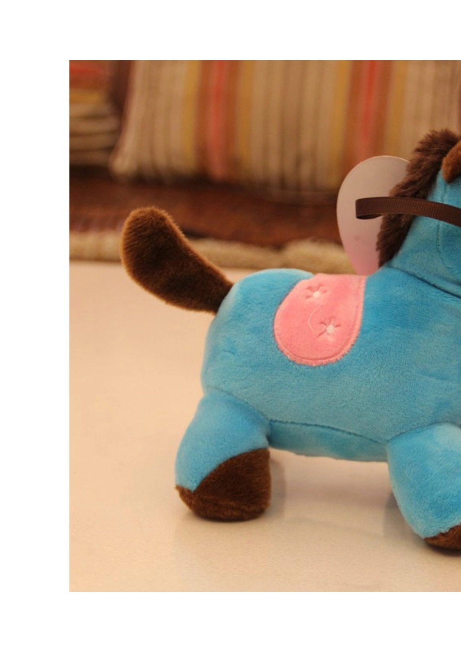 Module 8 Unit 1 This is Sam's books.同步练习3.doc_第2页